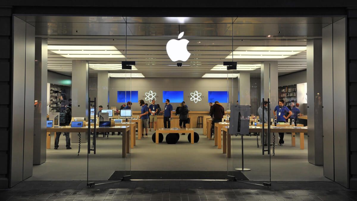 Glass shopfront installed for an Apple store